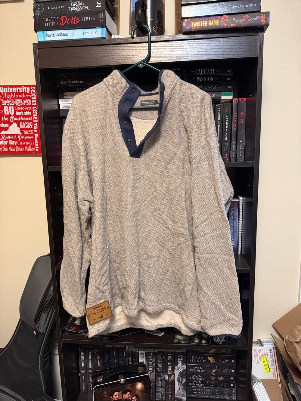 Southern Marsh Beige Zip-Up Sweater with Navy Placket